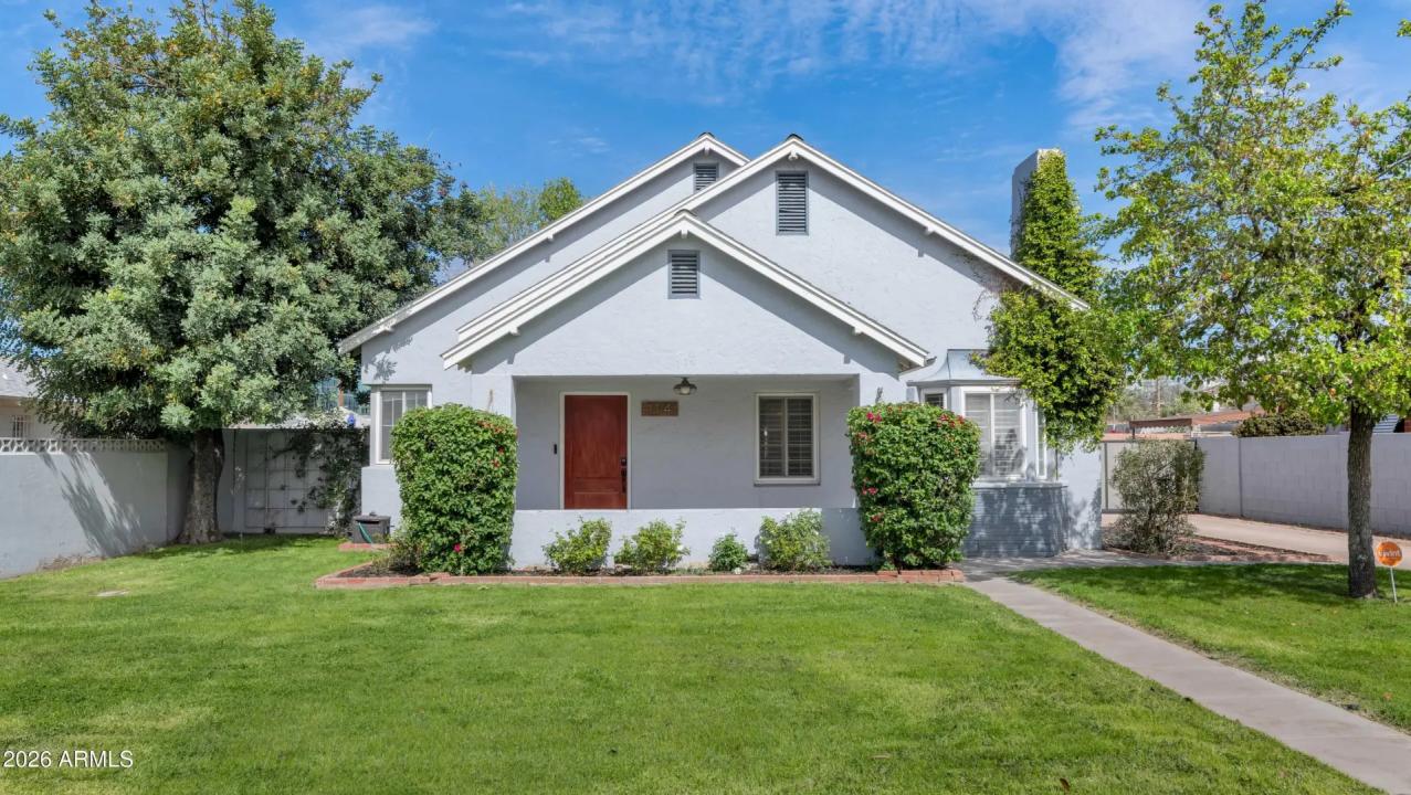 Real Estate Picture 1