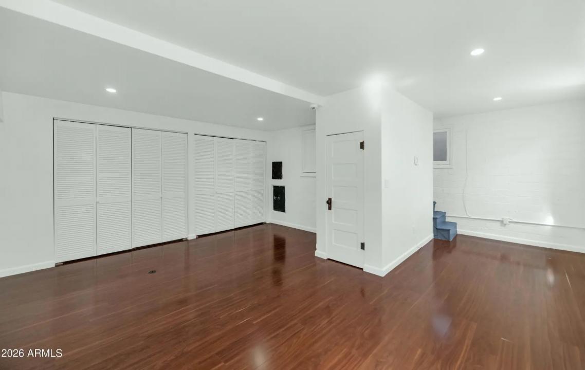 Real Estate Picture 29