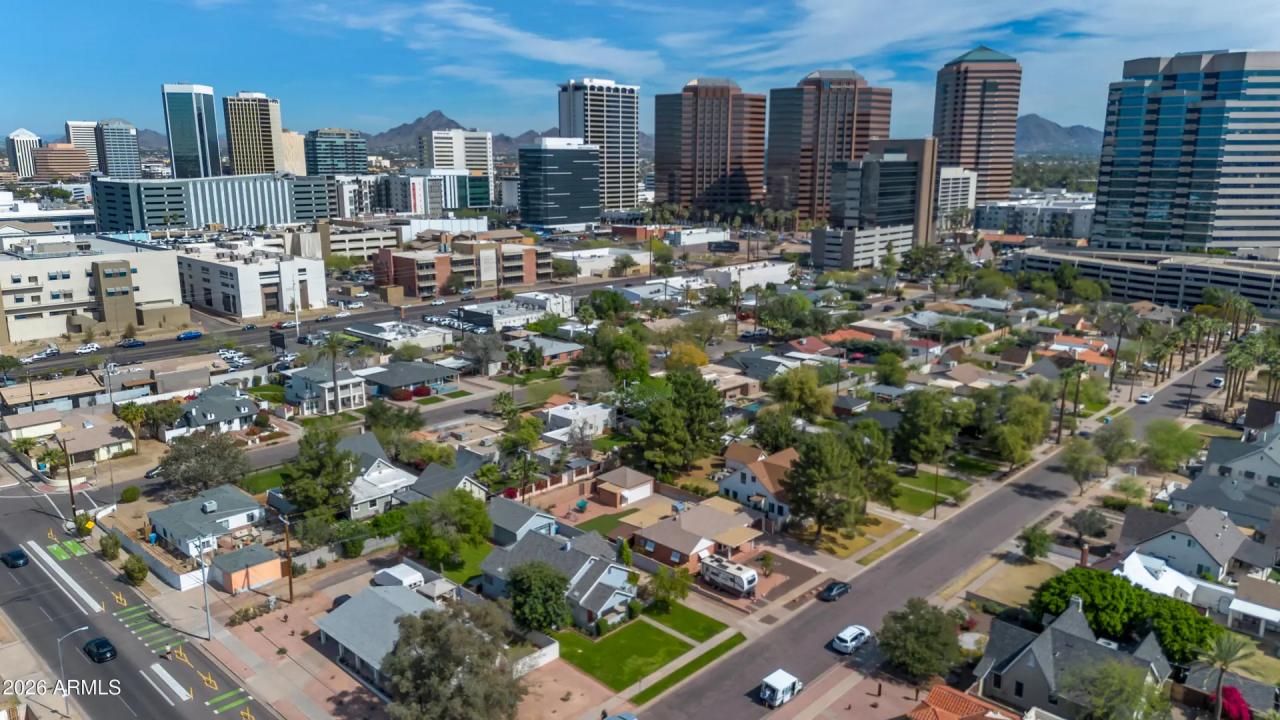 Real Estate Picture 45