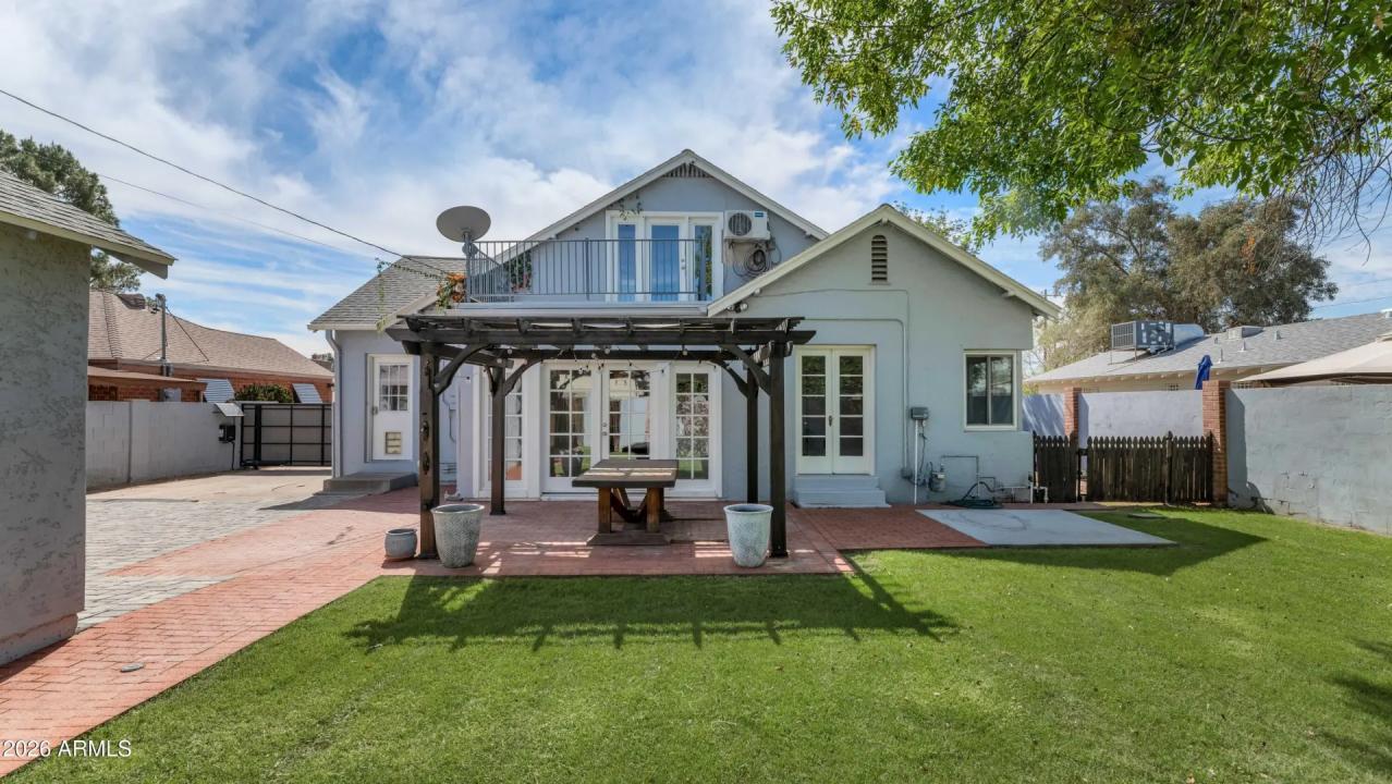 Real Estate Picture 36