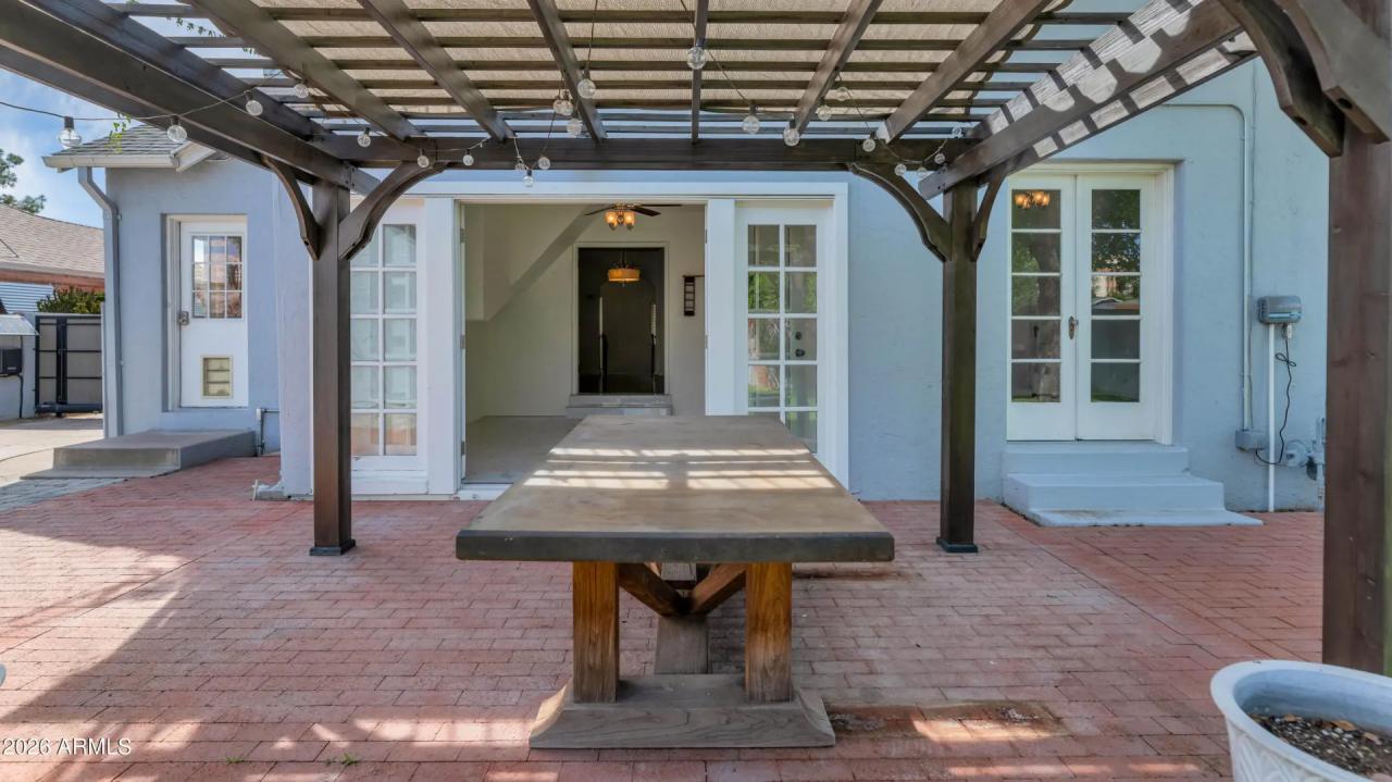 Real Estate Picture 39