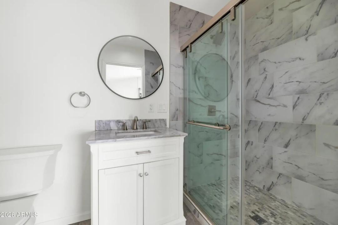 Real Estate Picture 35