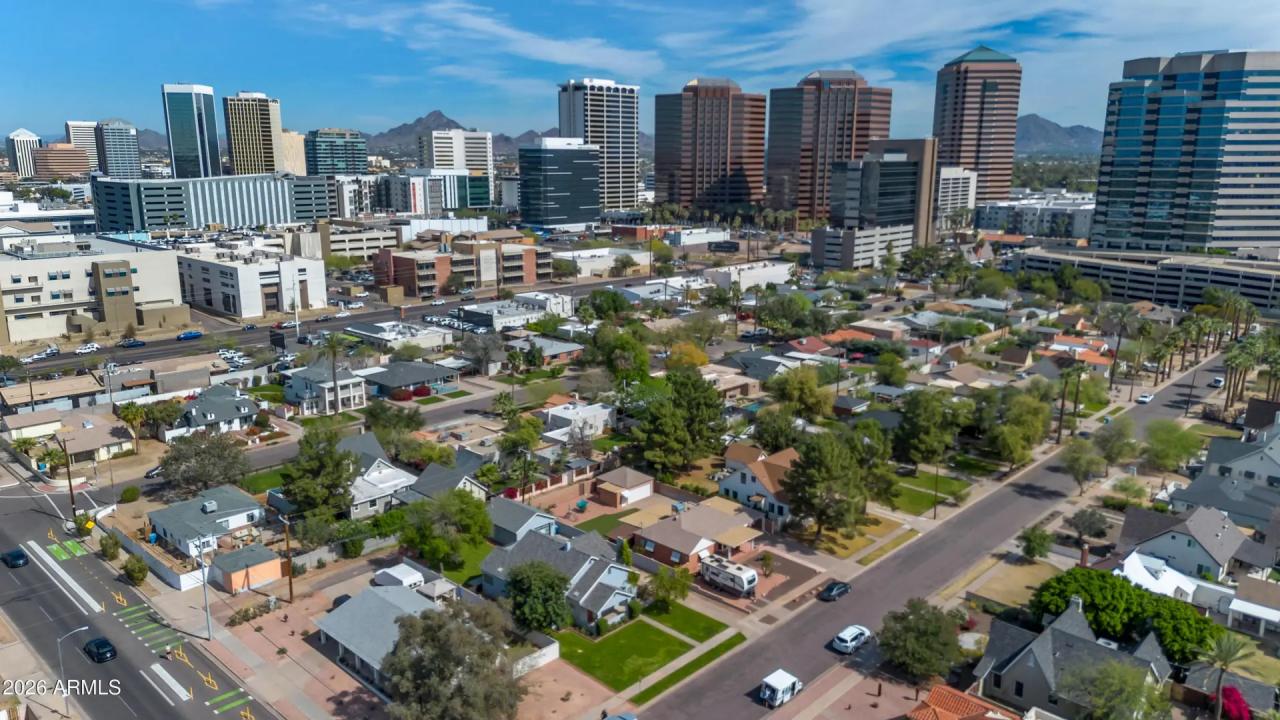 Real Estate Picture 45
