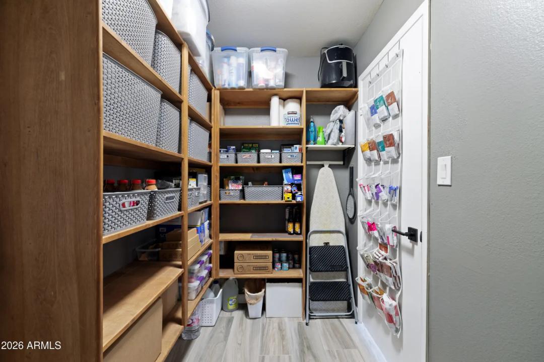 Real Estate Picture 23