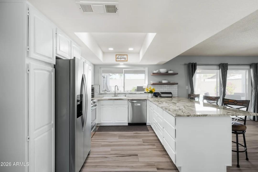 Real Estate Picture 20