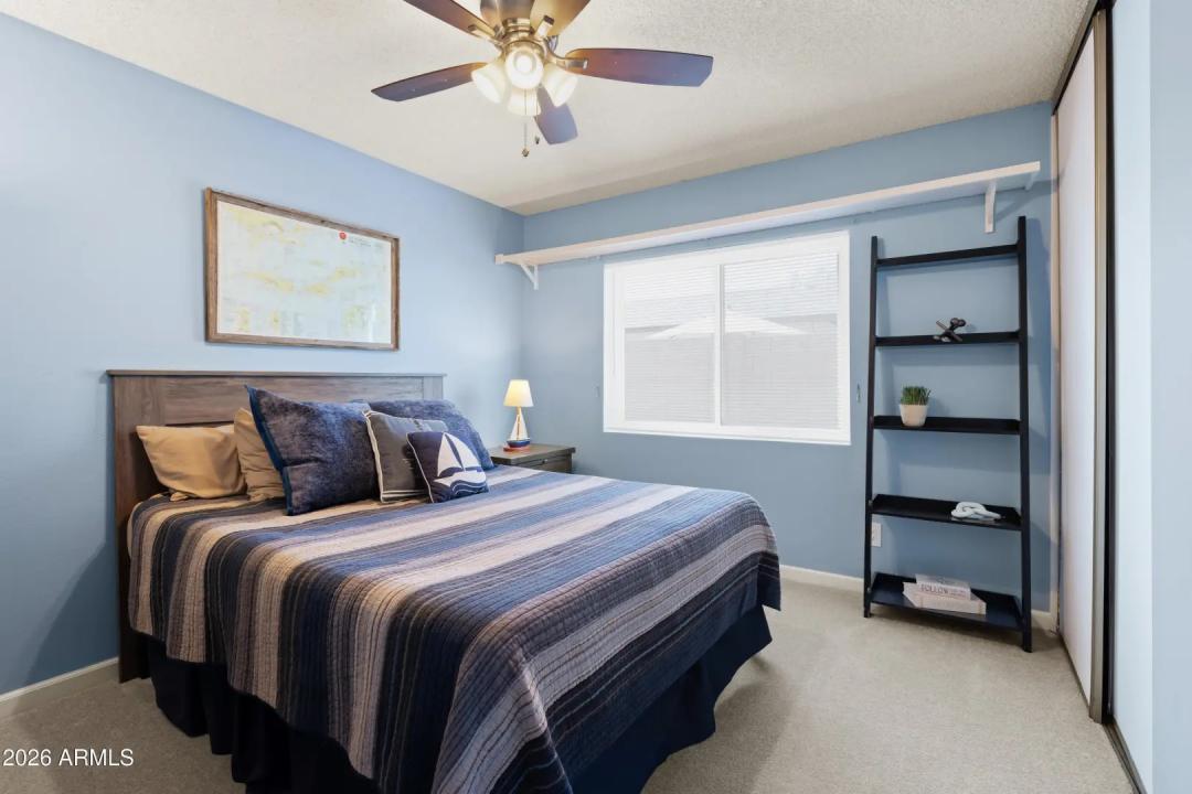 Real Estate Picture 37