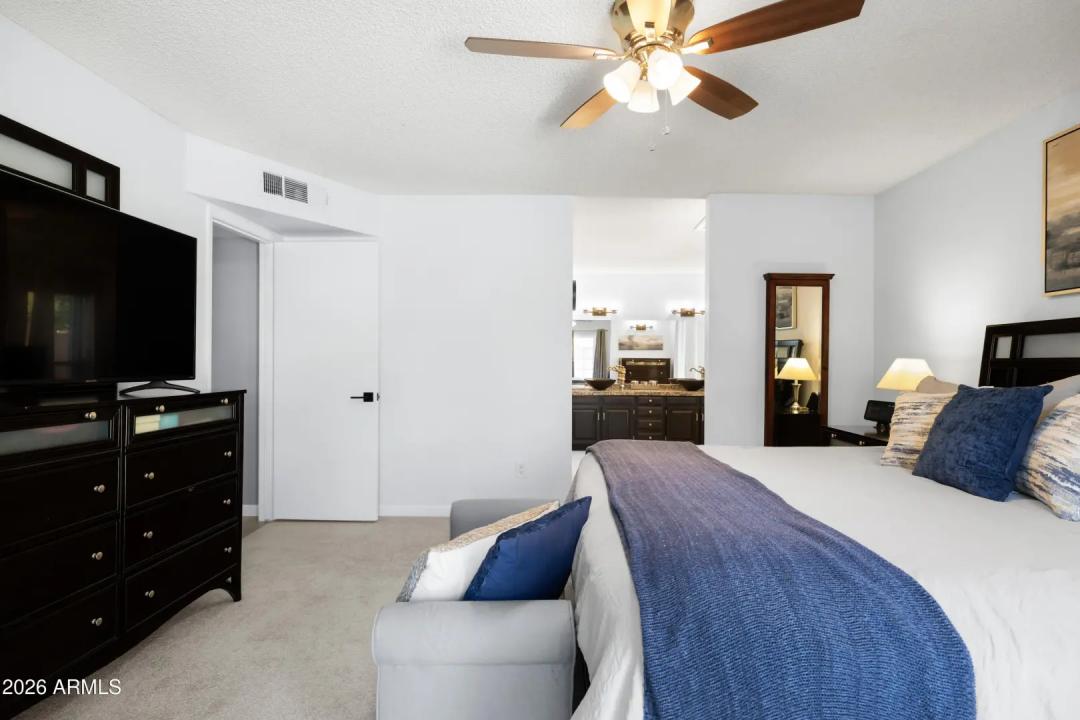 Real Estate Picture 31