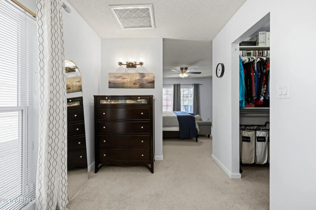 Real Estate Picture 33