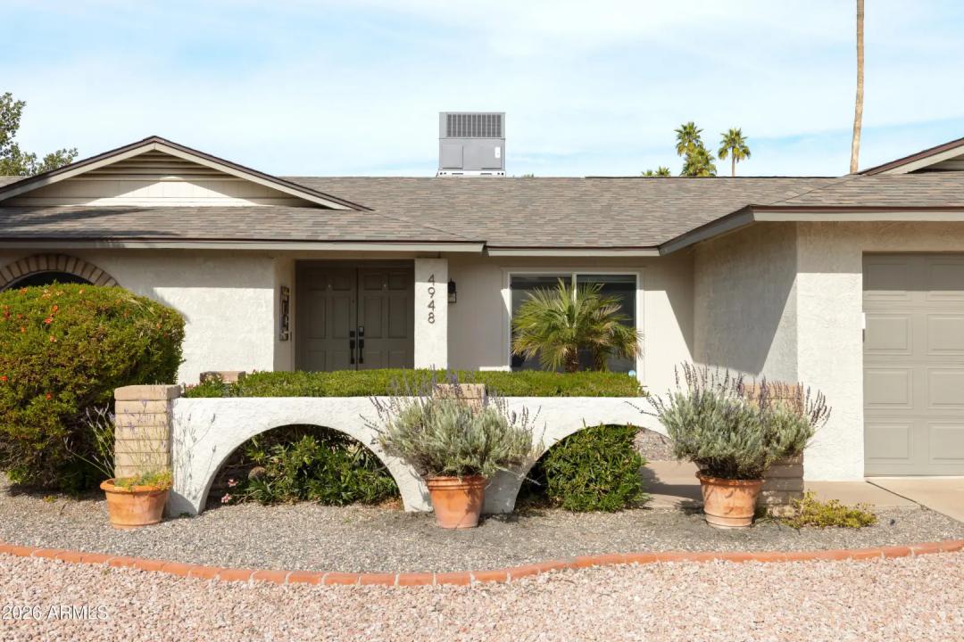 Real Estate Picture 4