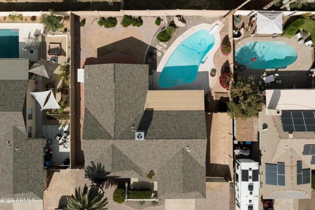 Real Estate Picture 2