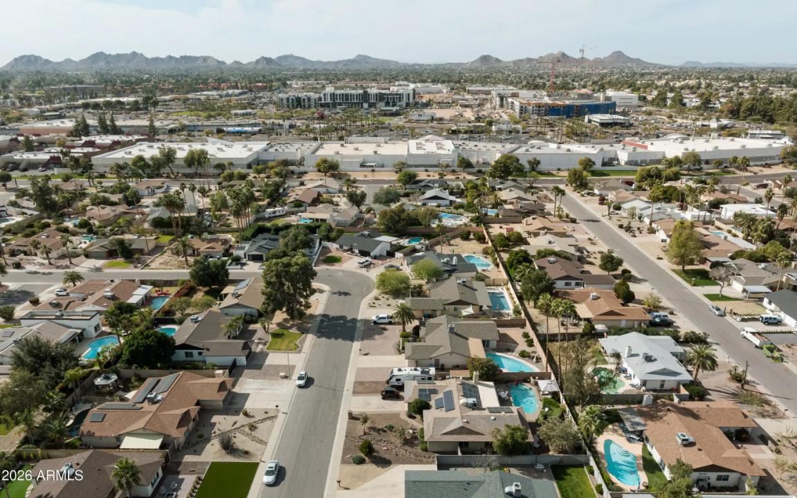 Real Estate Picture 53