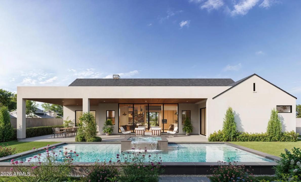 Real Estate Picture 5