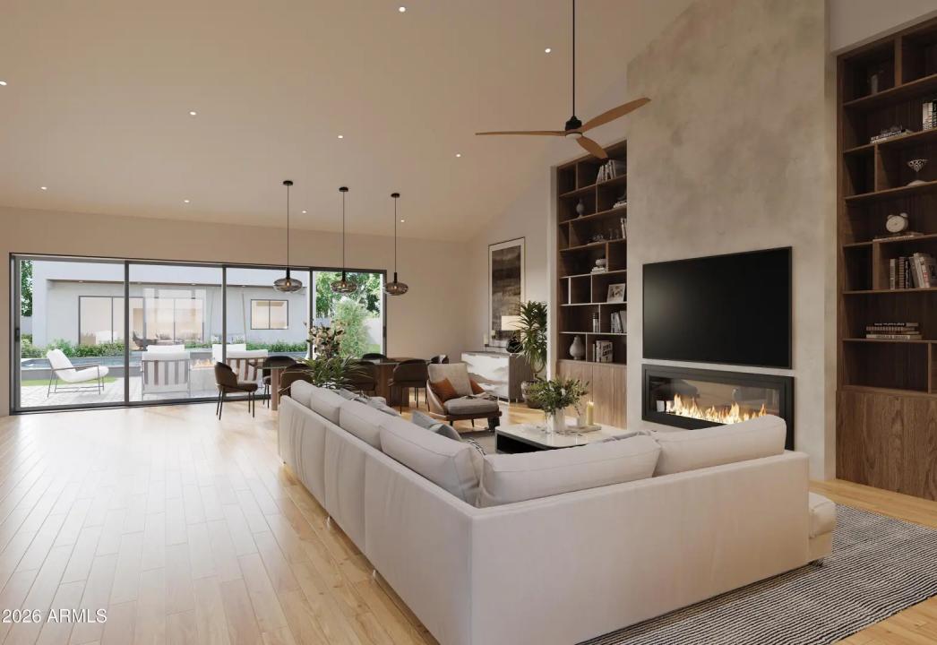 Real Estate Picture 3