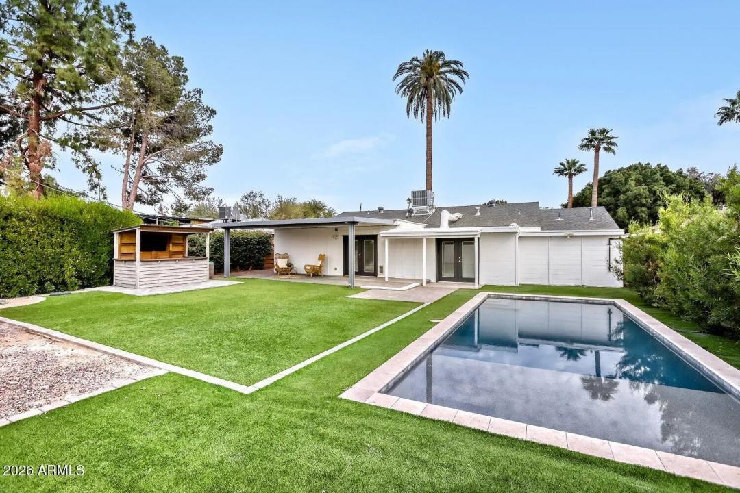 Real Estate Picture 27