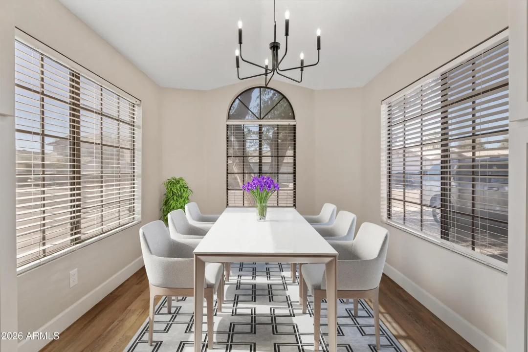 Real Estate Picture 15