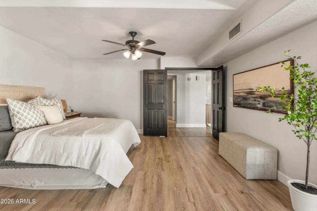 Real Estate Picture 28