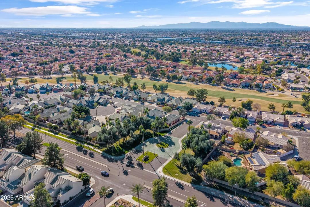 Real Estate Picture 37