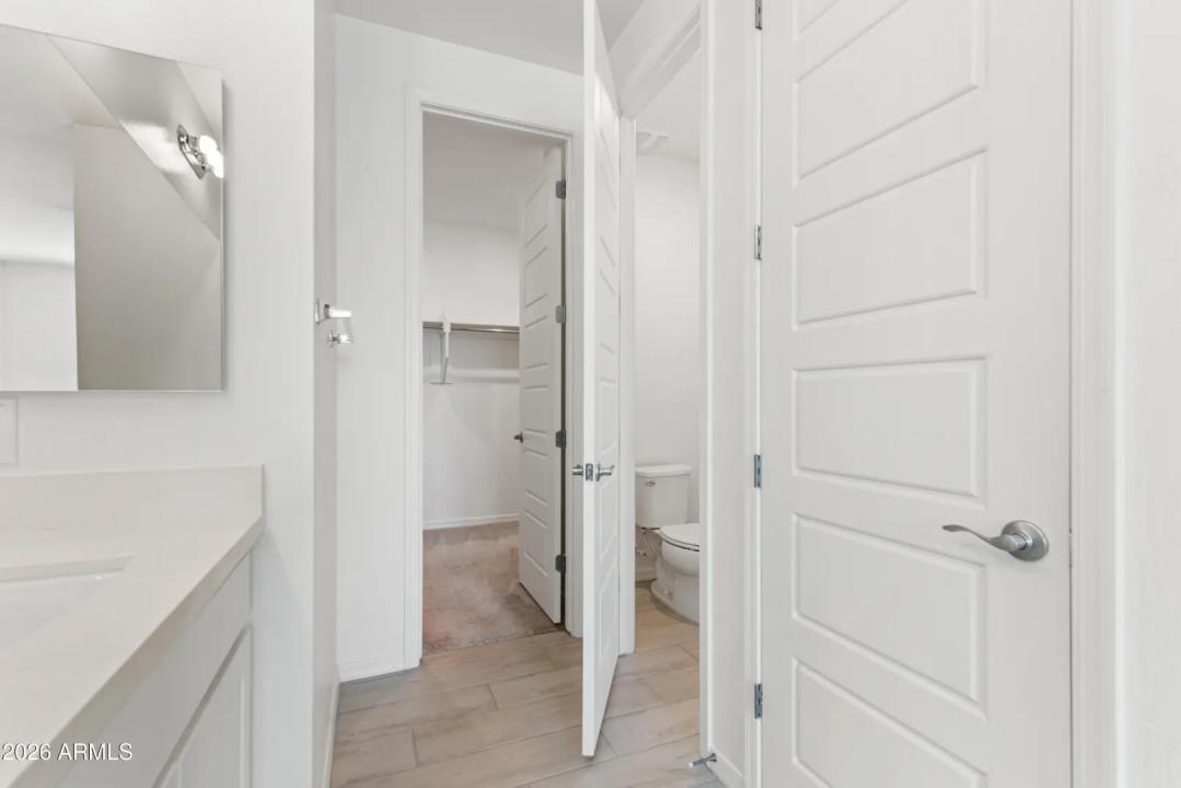 Real Estate Picture 20