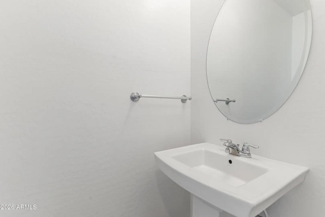 Real Estate Picture 26