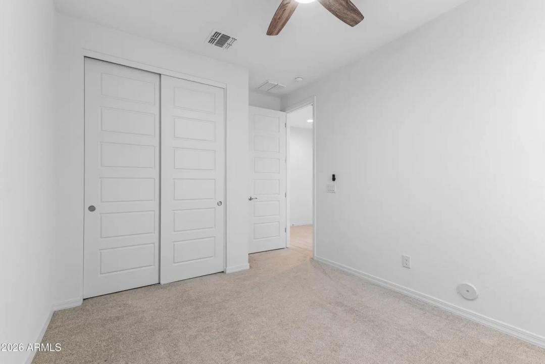 Real Estate Picture 30