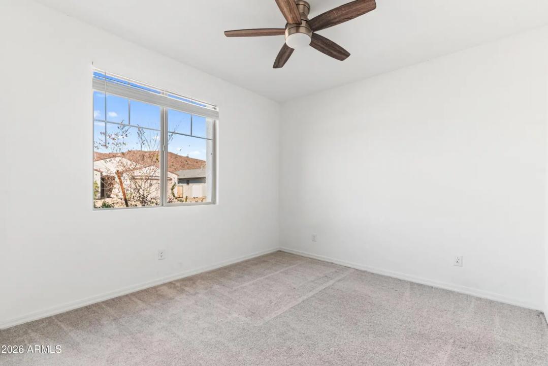 Real Estate Picture 36