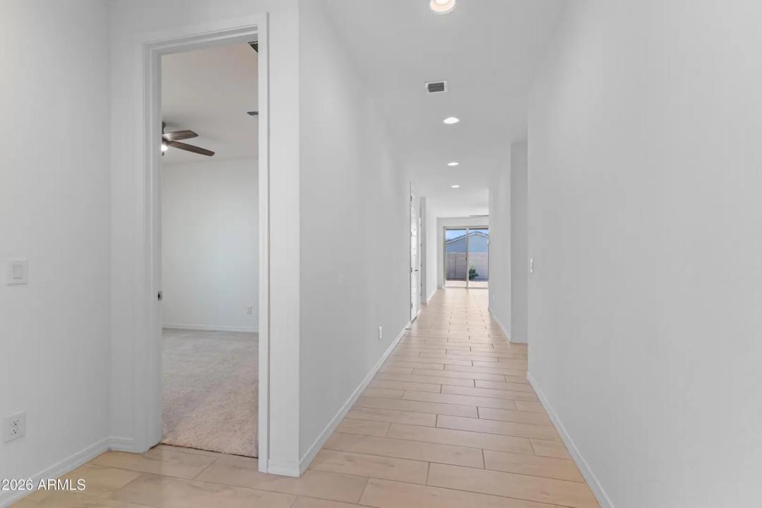 Real Estate Picture 37