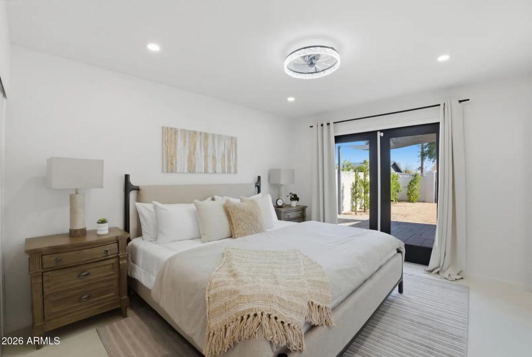 Real Estate Picture 25