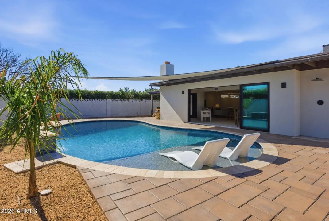 Real Estate Picture 37