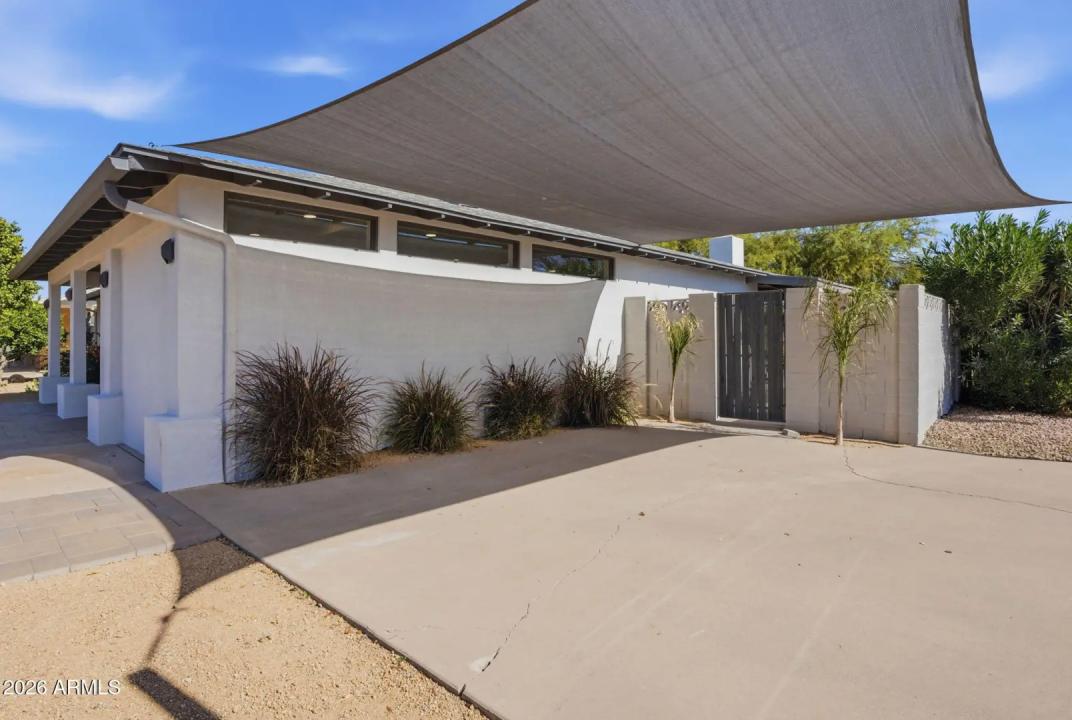 Real Estate Picture 40