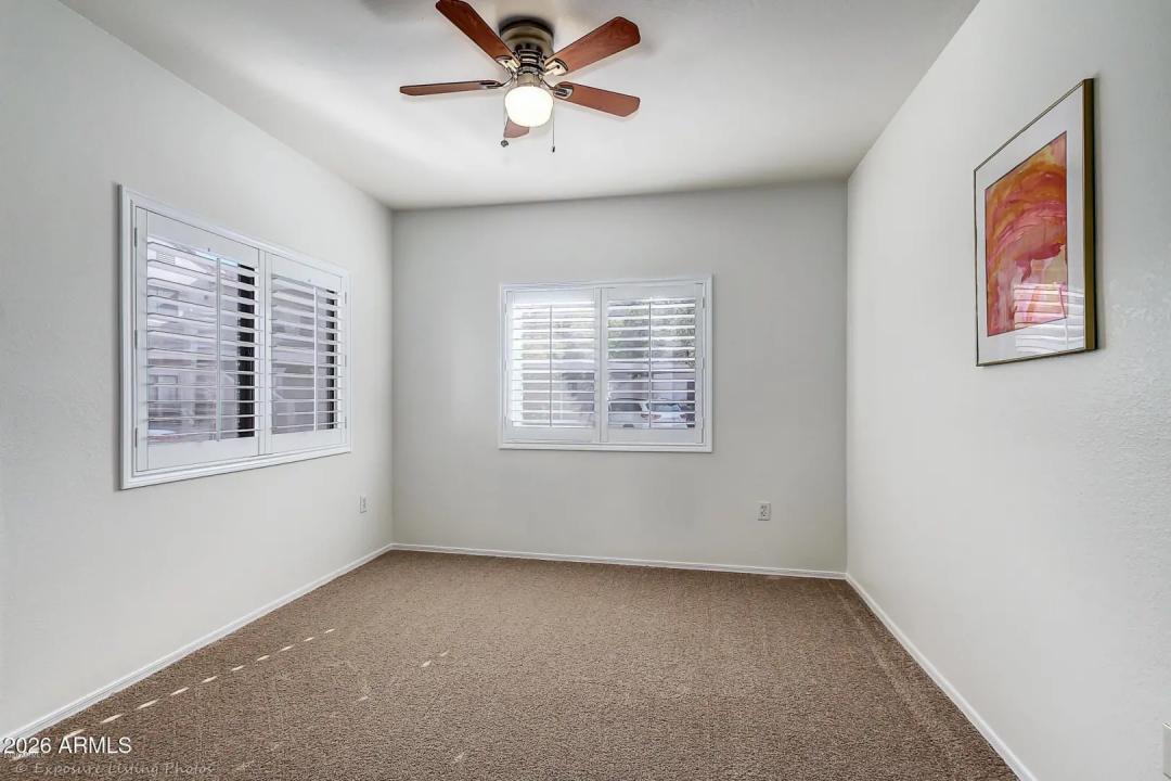 Real Estate Picture 18