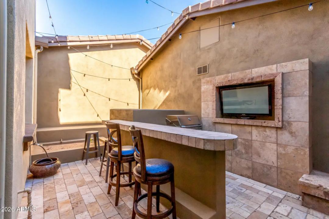 Real Estate Picture 29