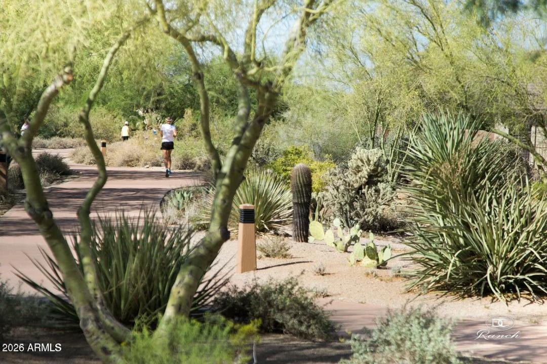 Real Estate Picture 41