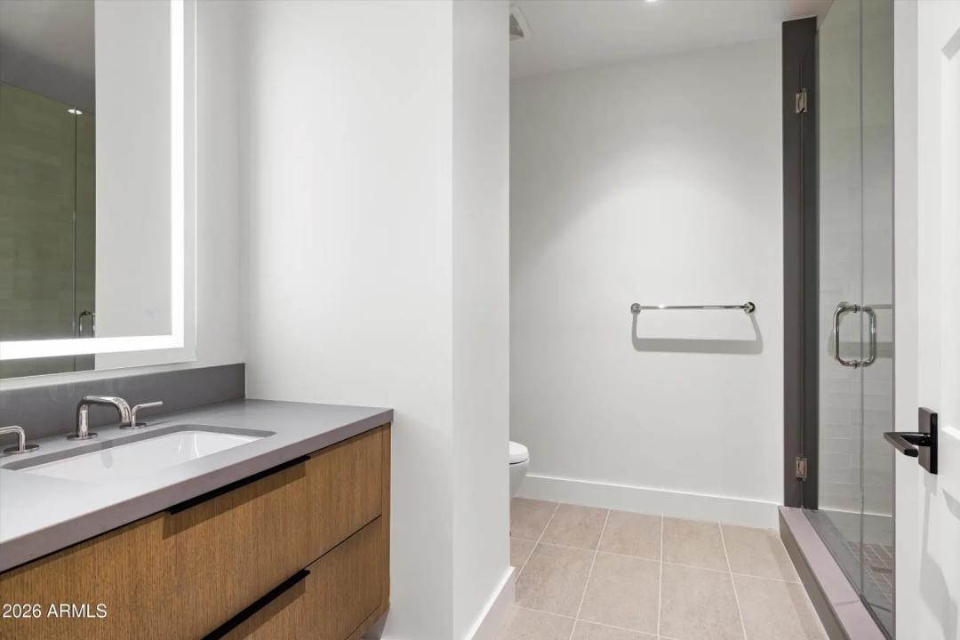 Real Estate Picture 25