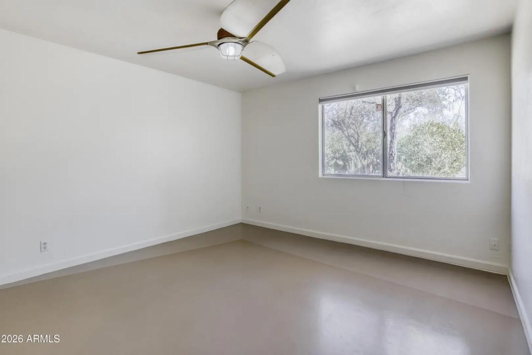 Real Estate Picture 41