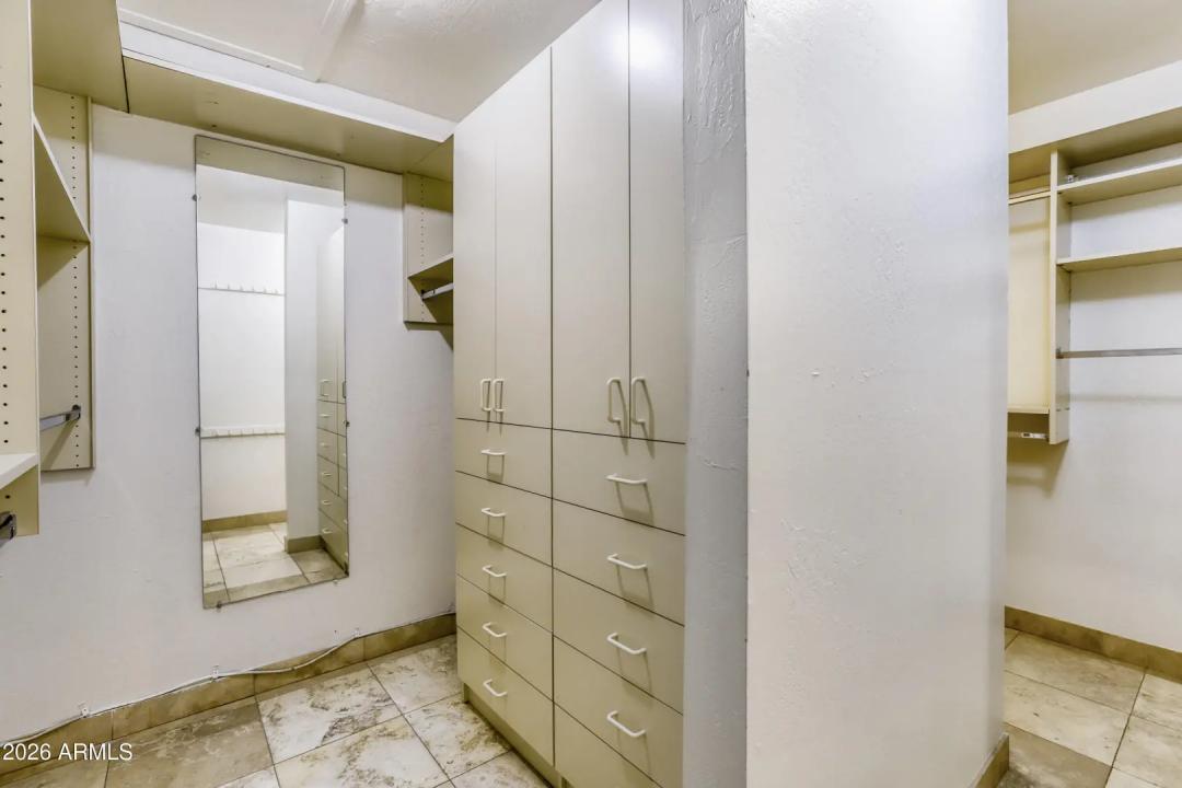 Real Estate Picture 44