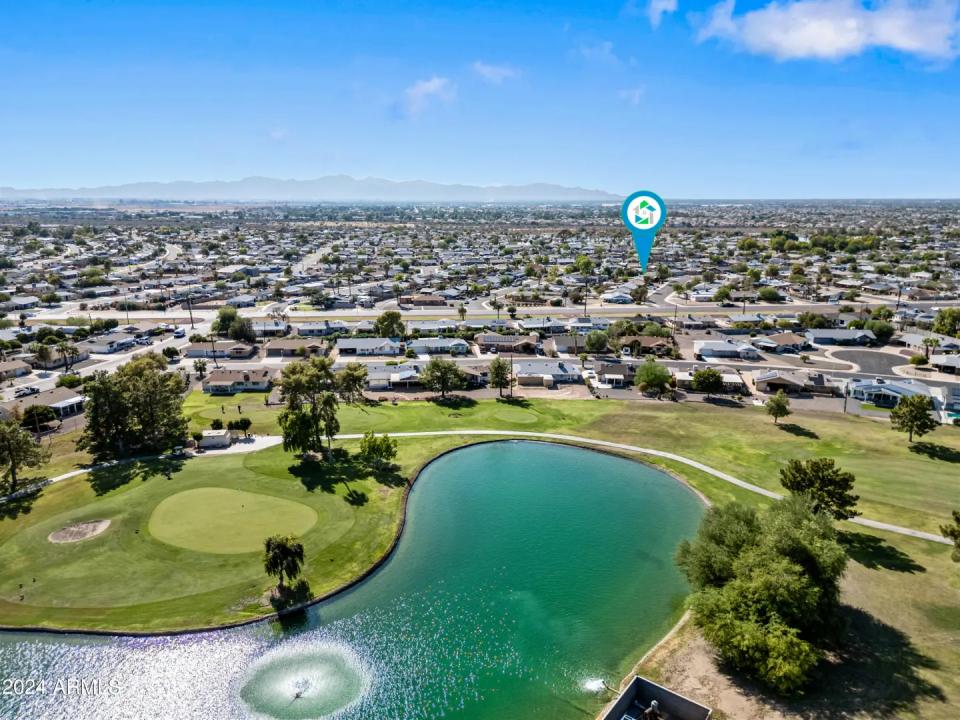 Real Estate Picture 13