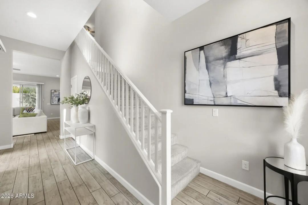 Real Estate Picture 15