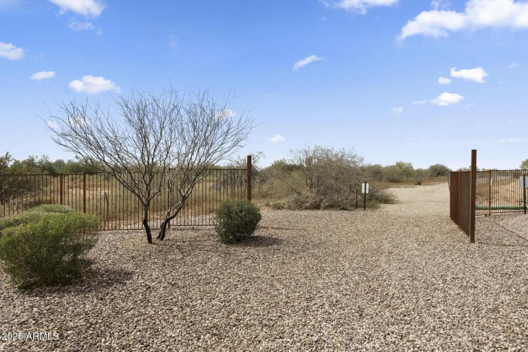 Real Estate Picture 44