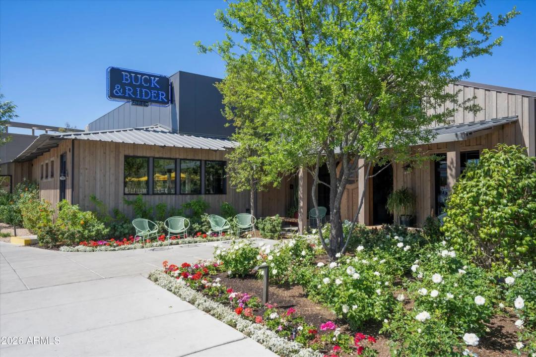 Real Estate Picture 49