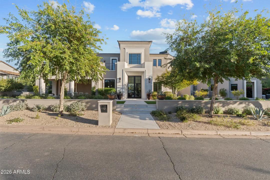 Real Estate Picture 9