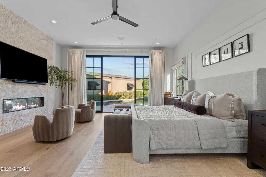 Real Estate Picture 27