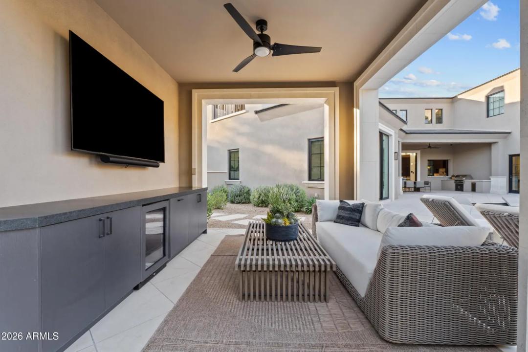 Real Estate Picture 36