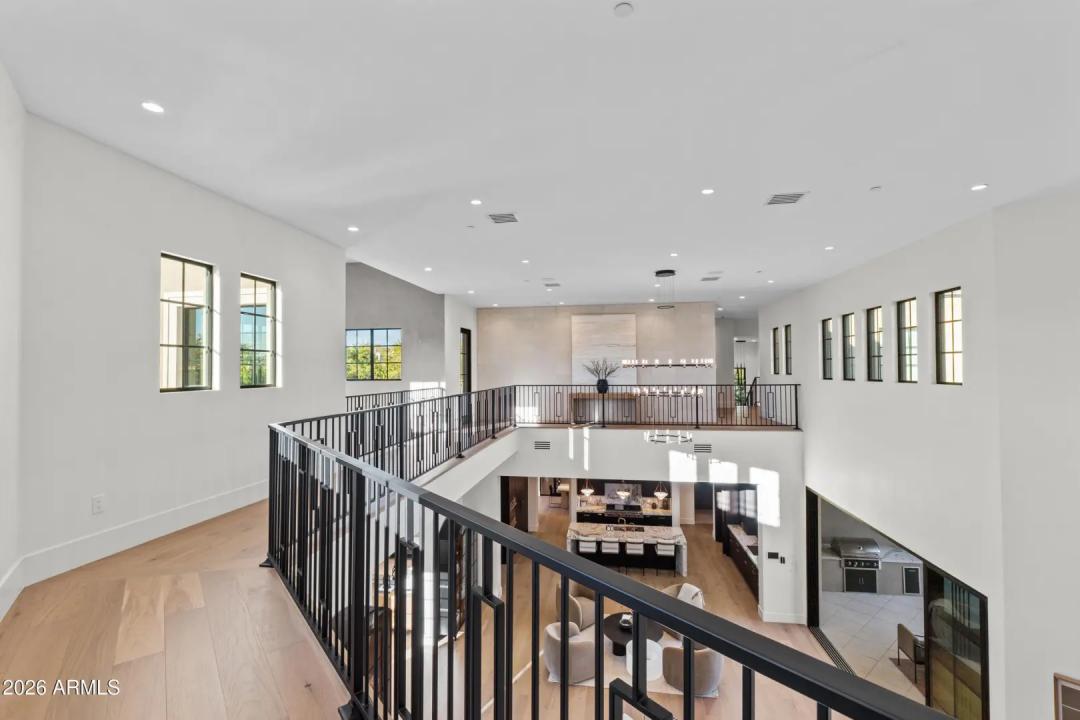 Real Estate Picture 45