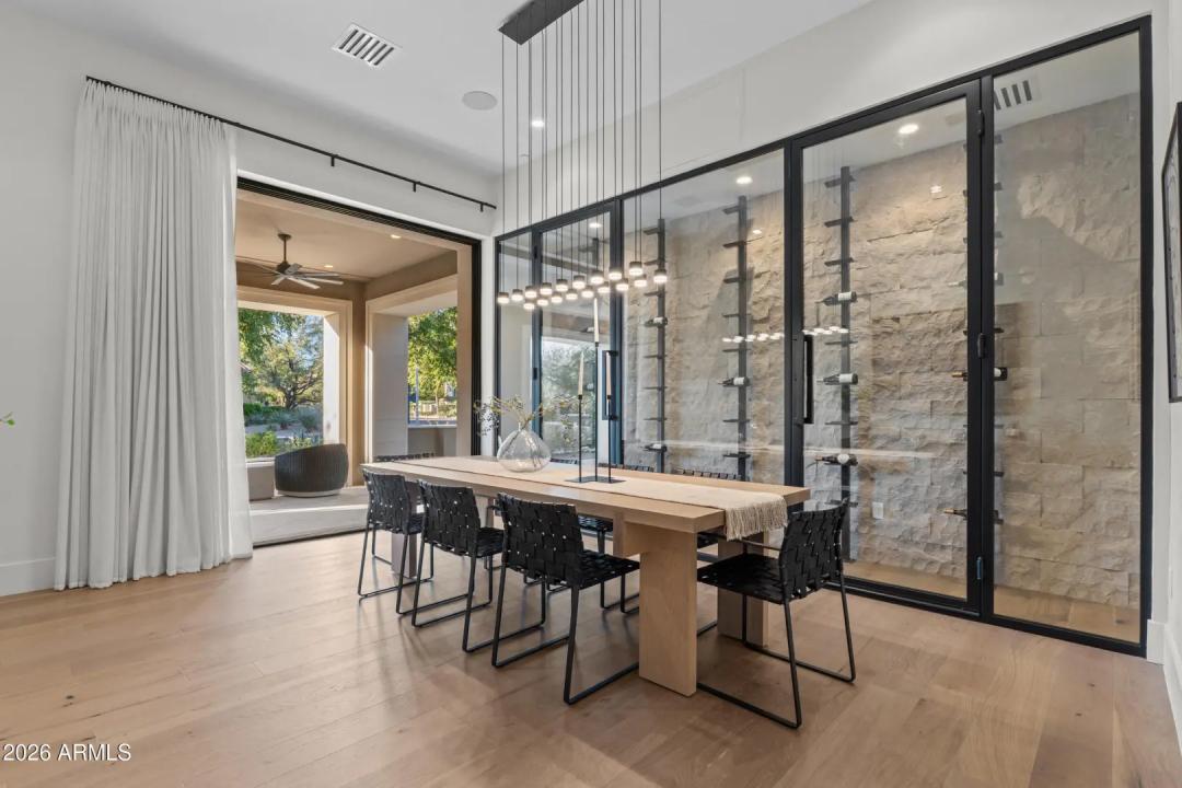 Real Estate Picture 53