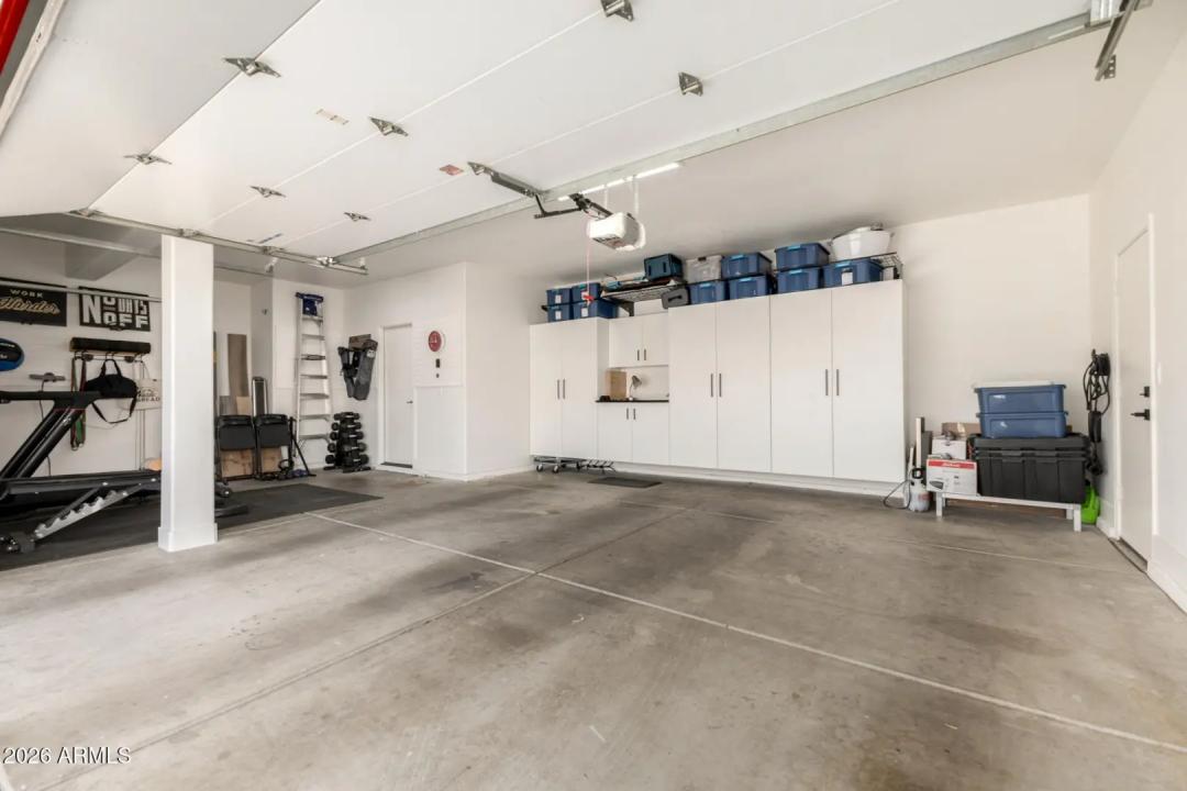 Real Estate Picture 34