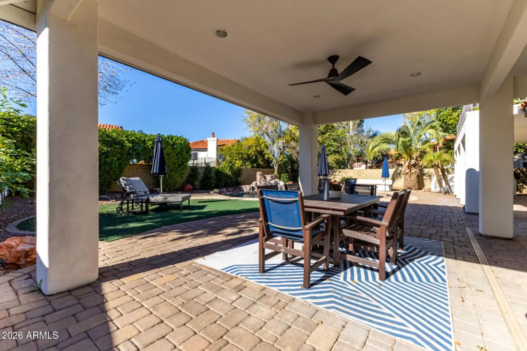 Real Estate Picture 28