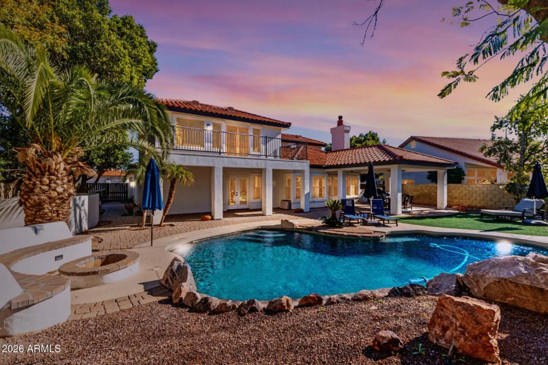 Real Estate Picture 2