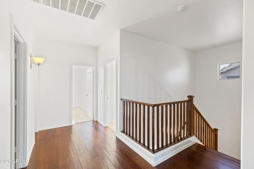 Real Estate Picture 22