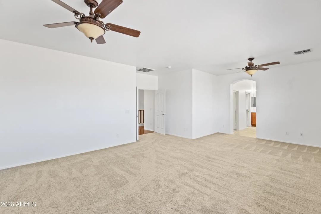 Real Estate Picture 27