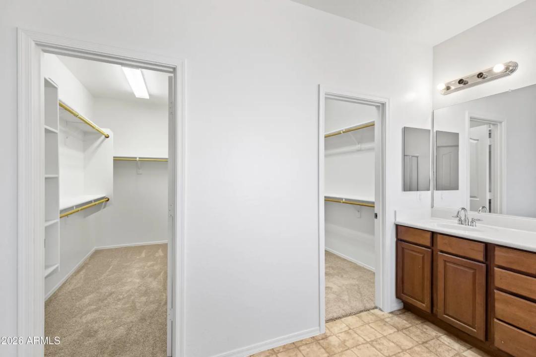 Real Estate Picture 29
